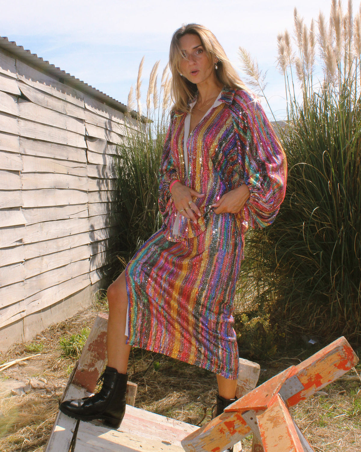 Vestido NYE, pormenor da manga comprida abalonada em lantejoulas