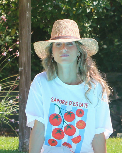 T-shirt Napoli branca oversized com estampado de tomates, pormenor da gola